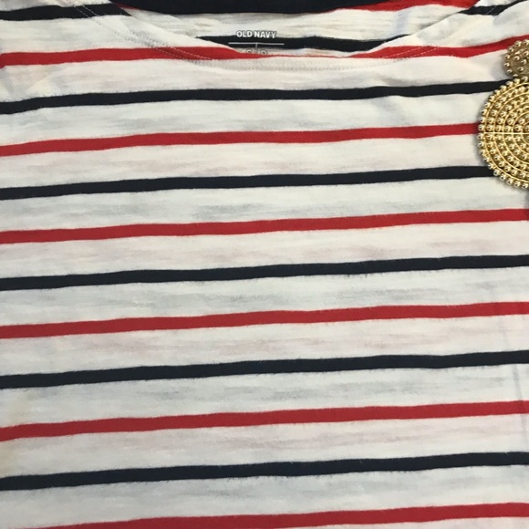 Old Navy Red, White, Navy Stripe T-shirt 👚!! - Picture 4 of 4